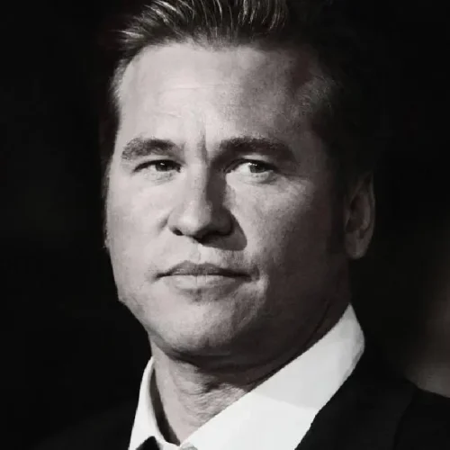 Ator Val Kilmer de Batman Eternamente e Top Gun, morre aos 65 anos